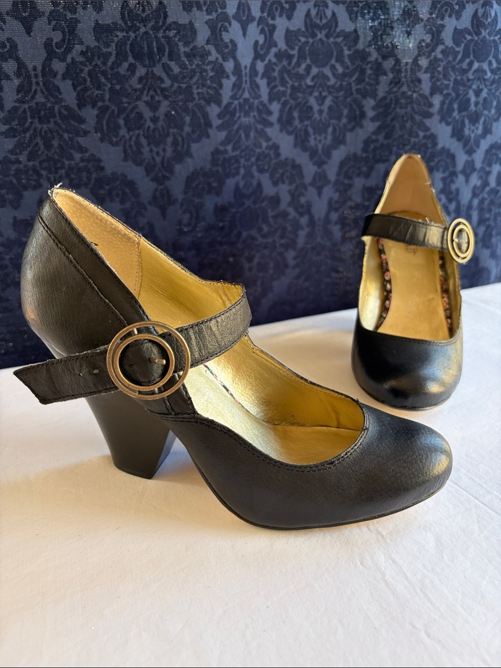 Seychelles Sz 7 Black Leather Mary-Jane Wood Heels, Western Vintage Y2K Classic